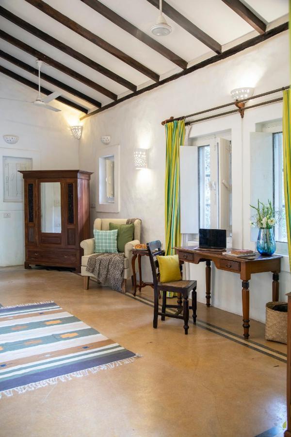 Wildflower Villas - All Villa Hotel, Family Run Кандолим Екстериор снимка
